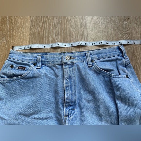 Riders by Lee Classic Blue Women's Mom Jeans - Picture 3 of 3